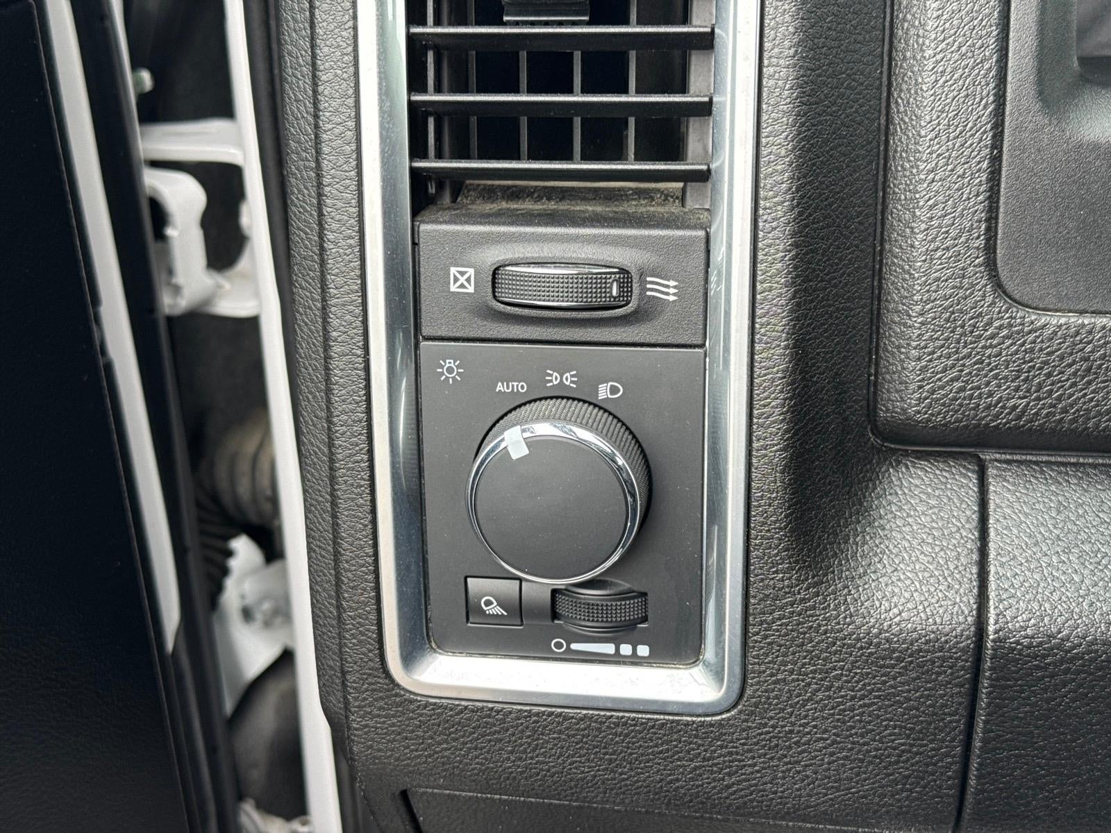 2022 RAM 1500 Classic SLT