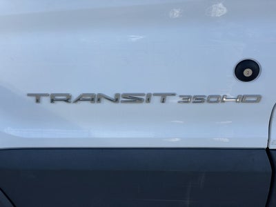 2018 Ford TRANSIT Base