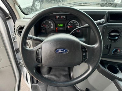 2018 Ford E-Series Cutaway Base