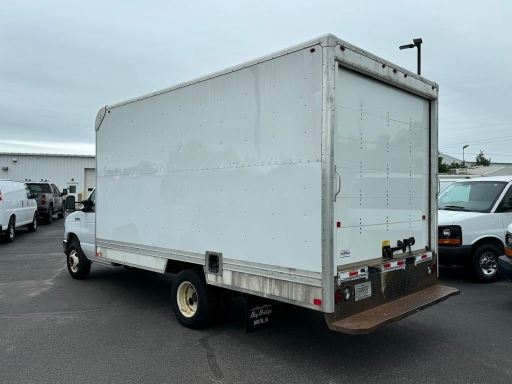 2018 Ford E-Series Cutaway Base