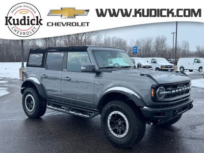 2023 Ford Bronco Base