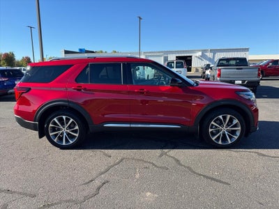 2025 Ford Explorer Platinum