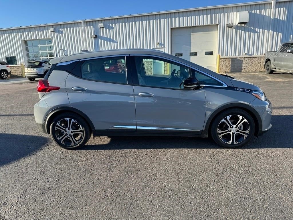 Used 2020 Chevrolet Bolt EV Premier with VIN 1G1FZ6S0XL4126467 for sale in Mauston, WI