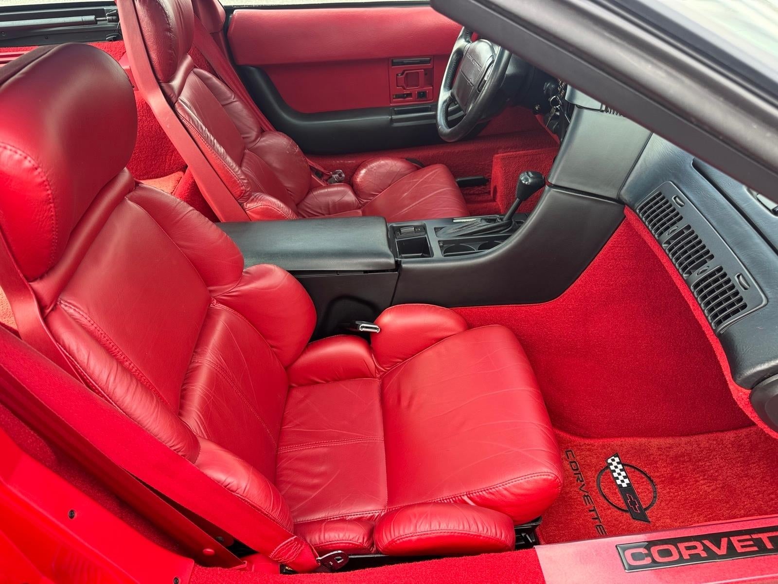 1992 Chevrolet Corvette Base