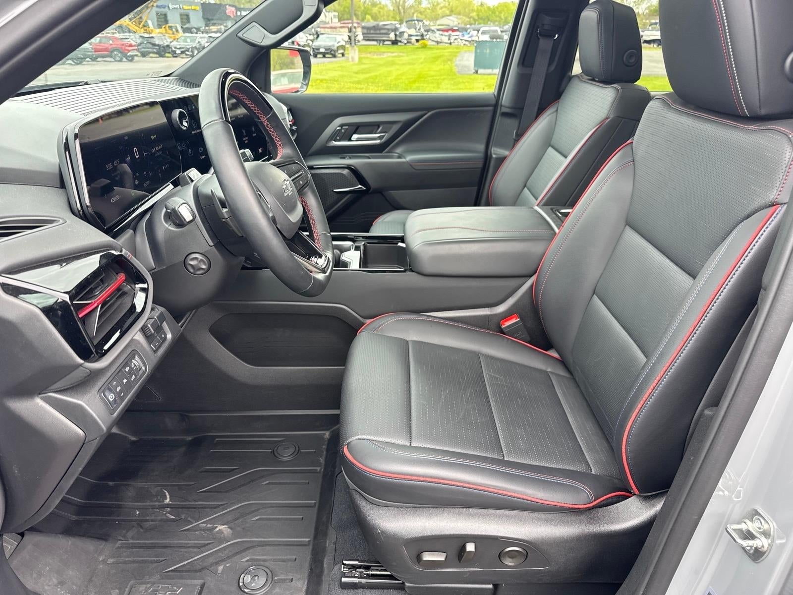 2025 Chevrolet Silverado EV RST - Max Range