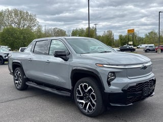 2025 Chevrolet Silverado EV RST - Max Range