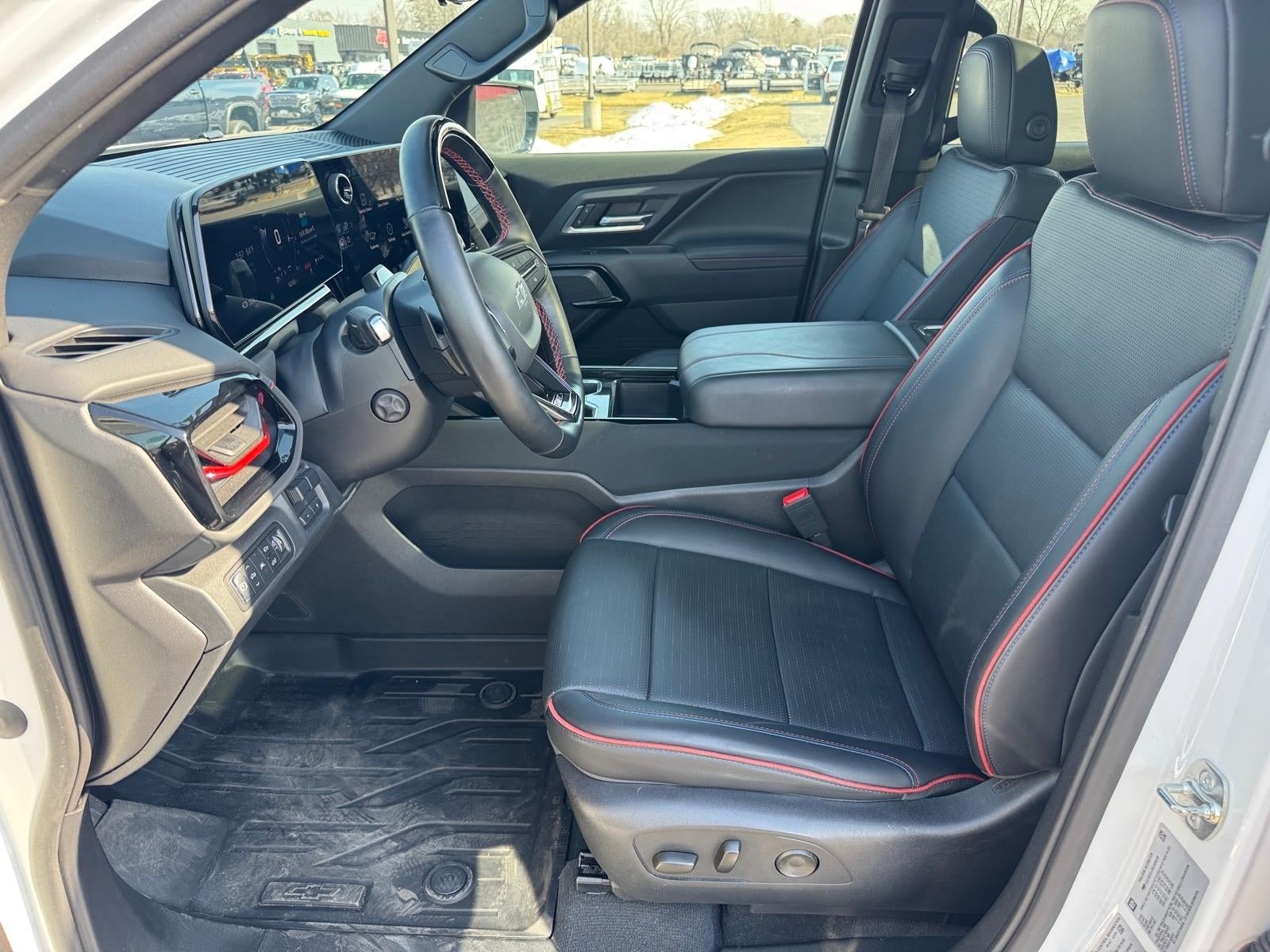 2025 Chevrolet Silverado EV RST - Max Range