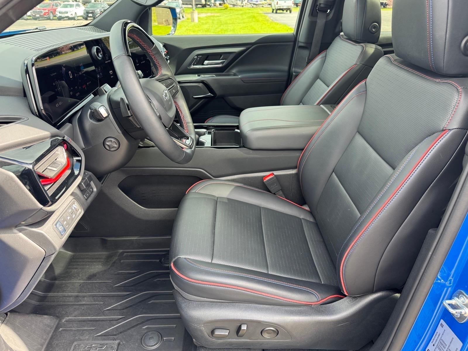 2025 Chevrolet Silverado EV RST - Max Range