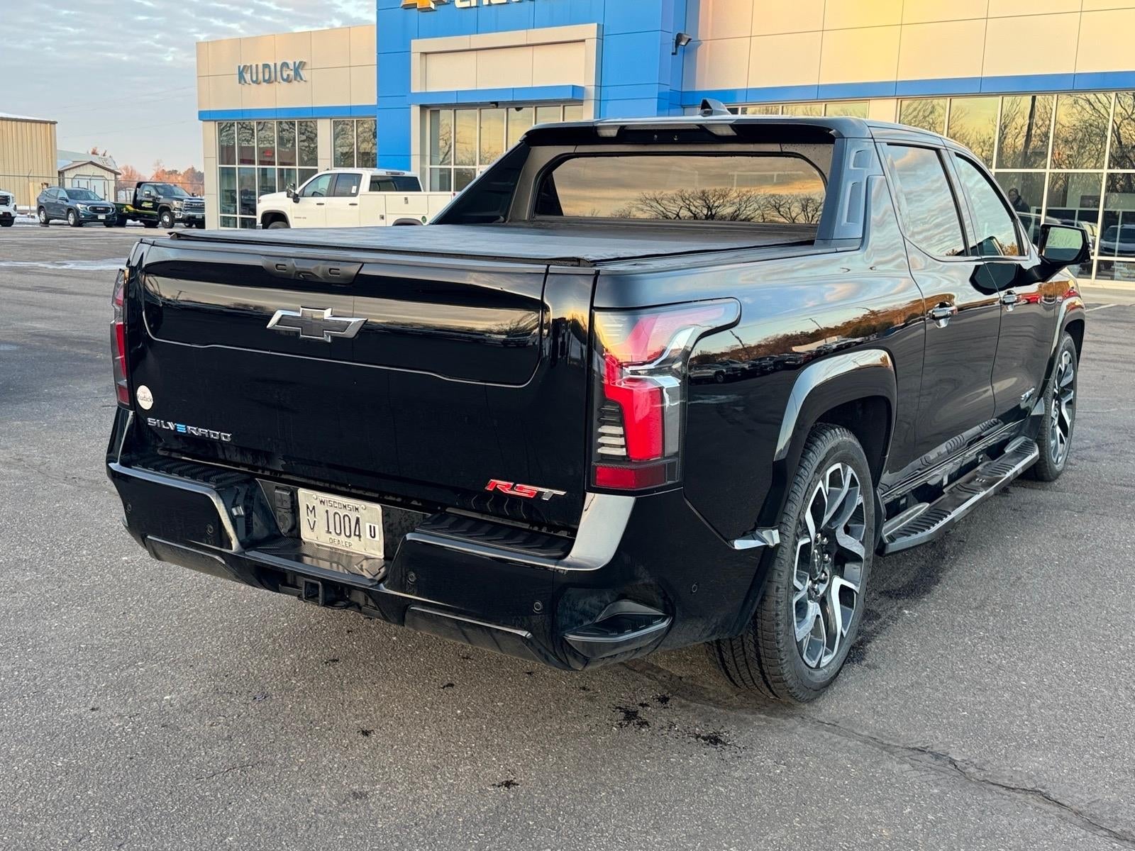2024 Chevrolet Silverado EV RST