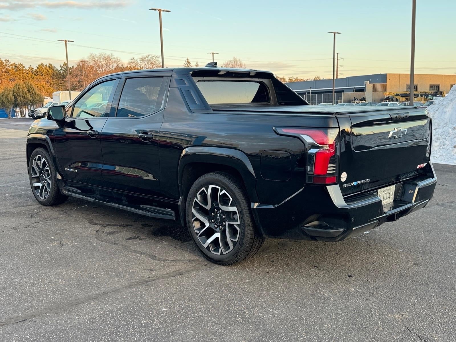2024 Chevrolet Silverado EV RST