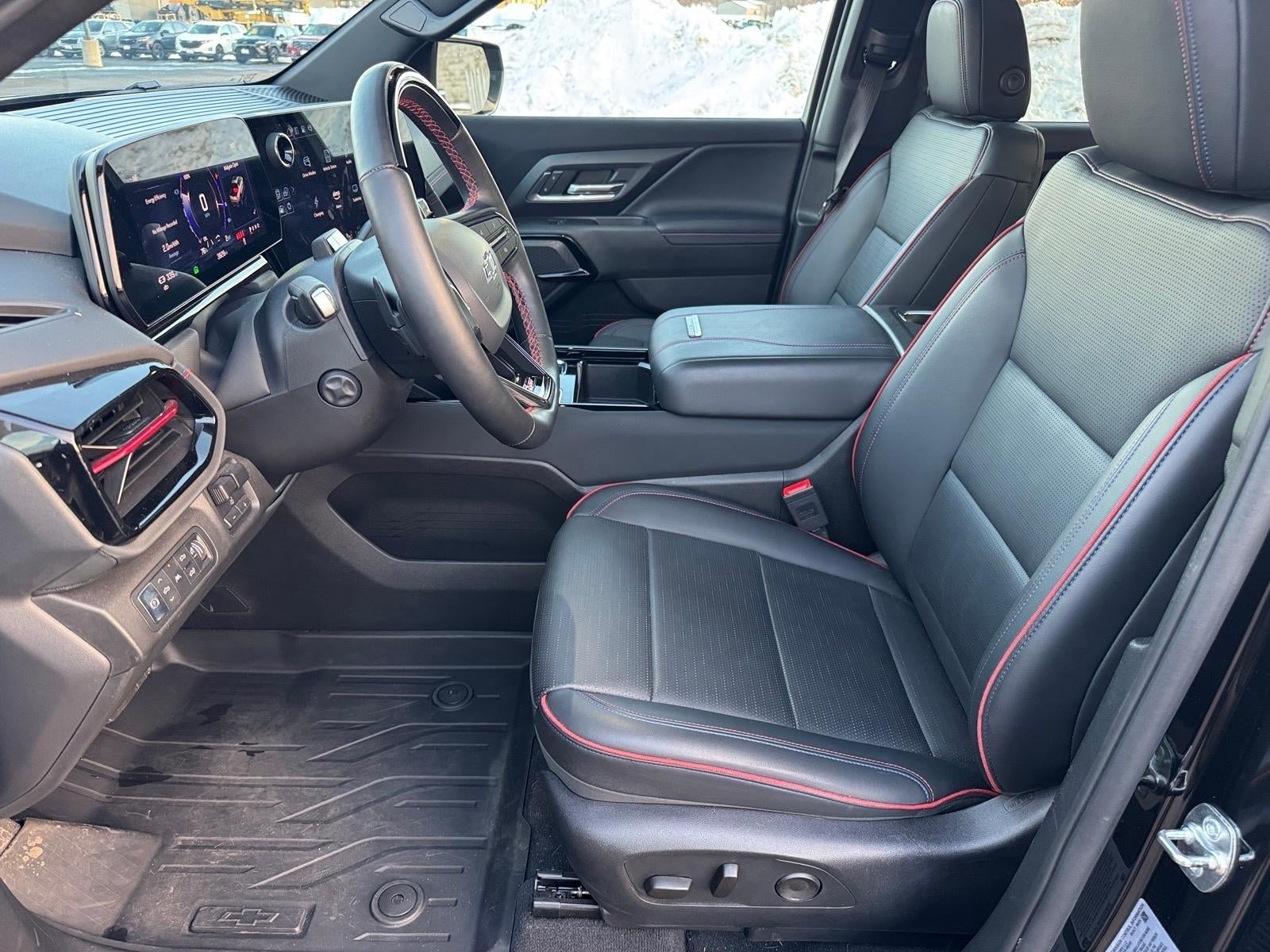 2024 Chevrolet Silverado EV RST