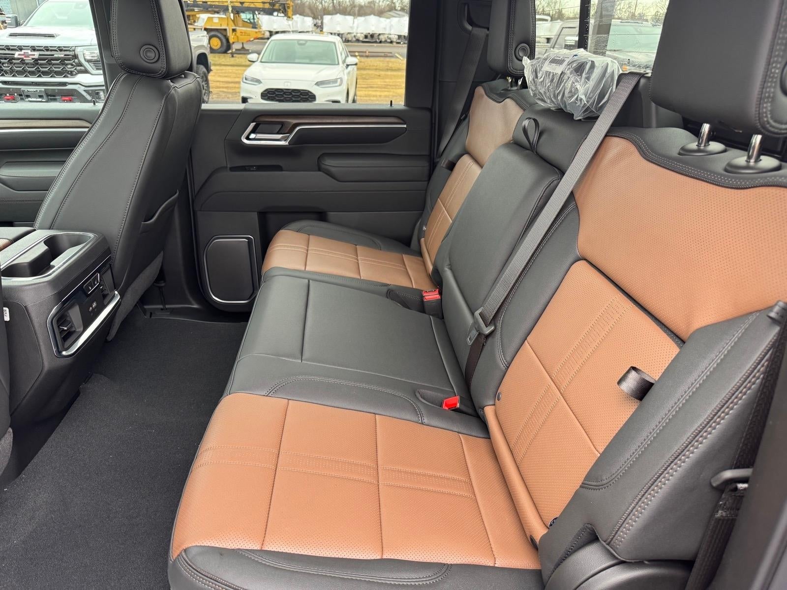 2026 Chevrolet Silverado 3500 HD High Country DRW