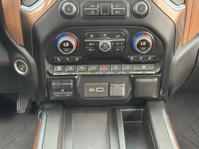 2022 Chevrolet Silverado 3500 HD High Country DRW