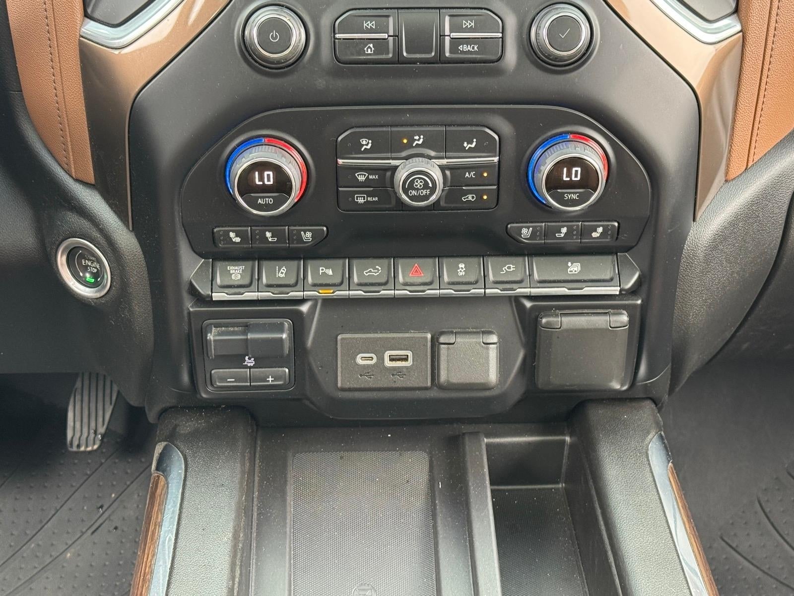 2022 Chevrolet Silverado 3500 HD High Country DRW