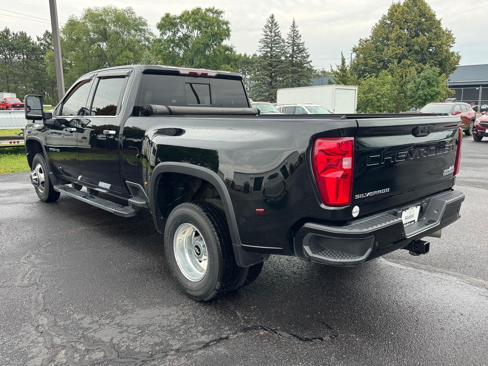 2022 Chevrolet Silverado 3500 HD High Country DRW