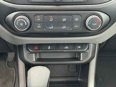 2022 Chevrolet Colorado WT
