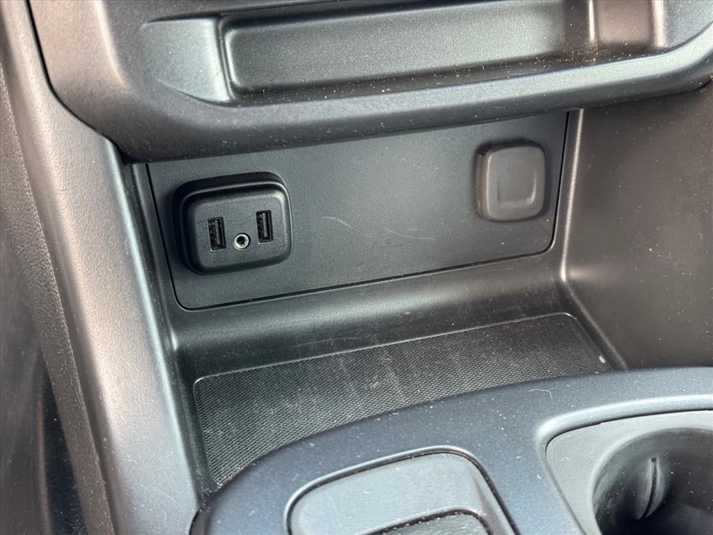 2022 Chevrolet Colorado WT