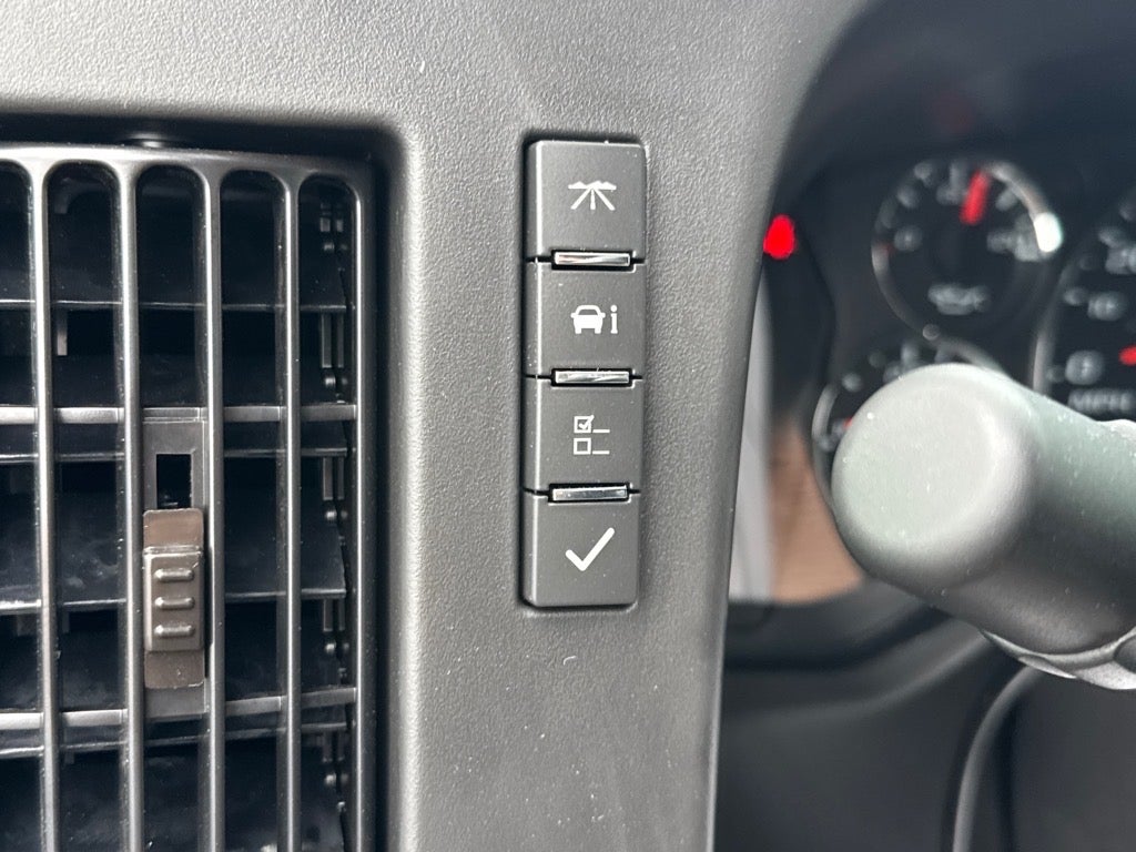 2025 Chevrolet Express Cargo 2500 WT