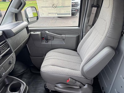 2025 Chevrolet Express Cargo 2500 WT