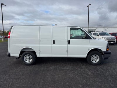 2025 Chevrolet Express Cargo 2500 WT
