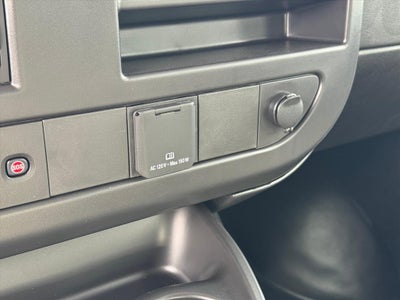 2025 Chevrolet Express Cargo 3500 WT