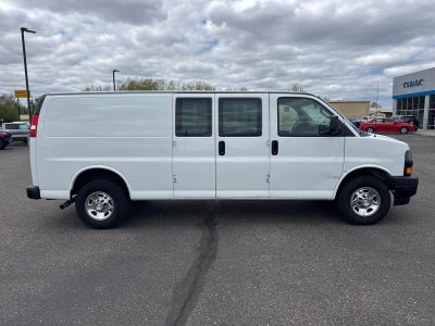2022 Chevrolet Express Cargo 3500 WT