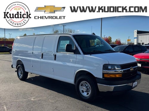 2025 Chevrolet Express Cargo 3500 WT