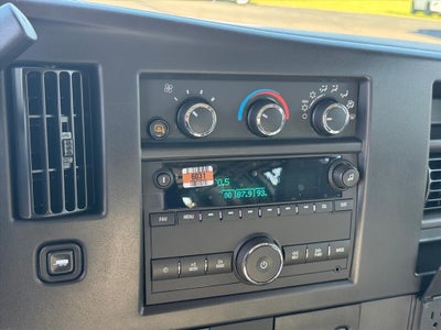 2025 Chevrolet Express Cargo 3500 WT