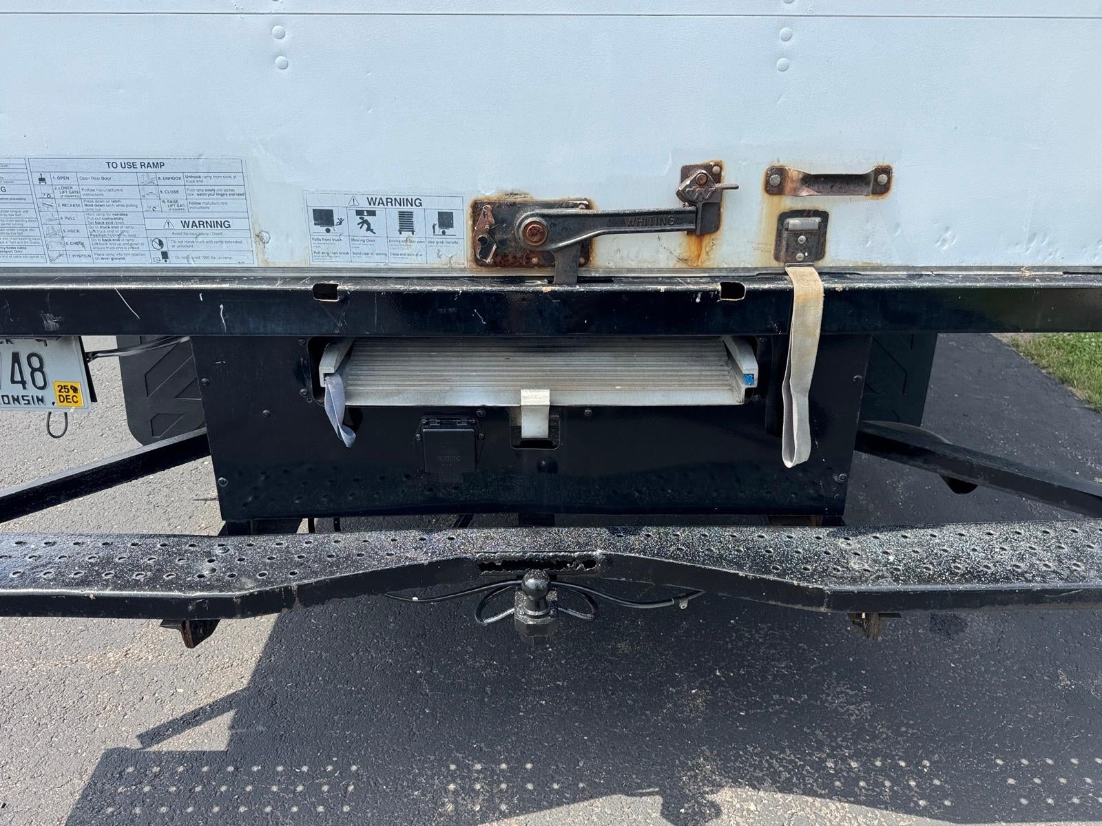 2001 GMC Savana Cutaway 3500 Base