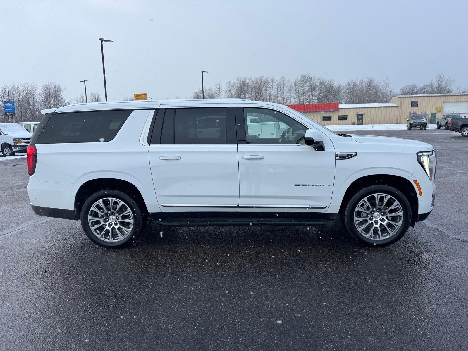 2025 GMC Yukon XL Denali