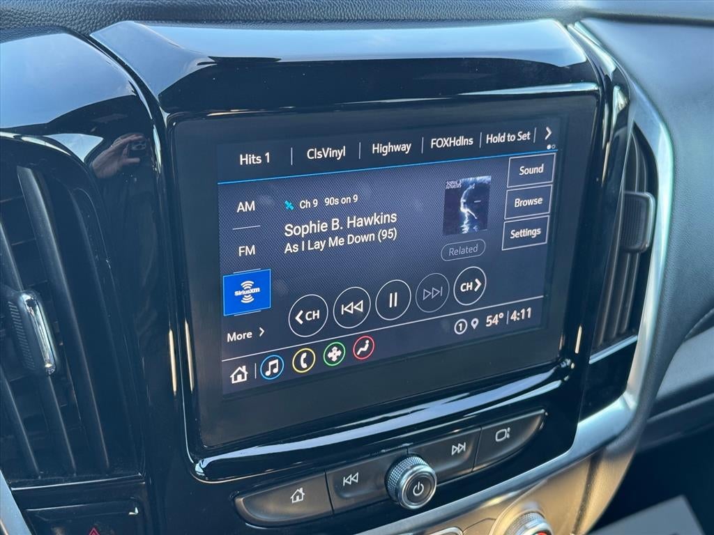 2022 Chevrolet Traverse LT Cloth