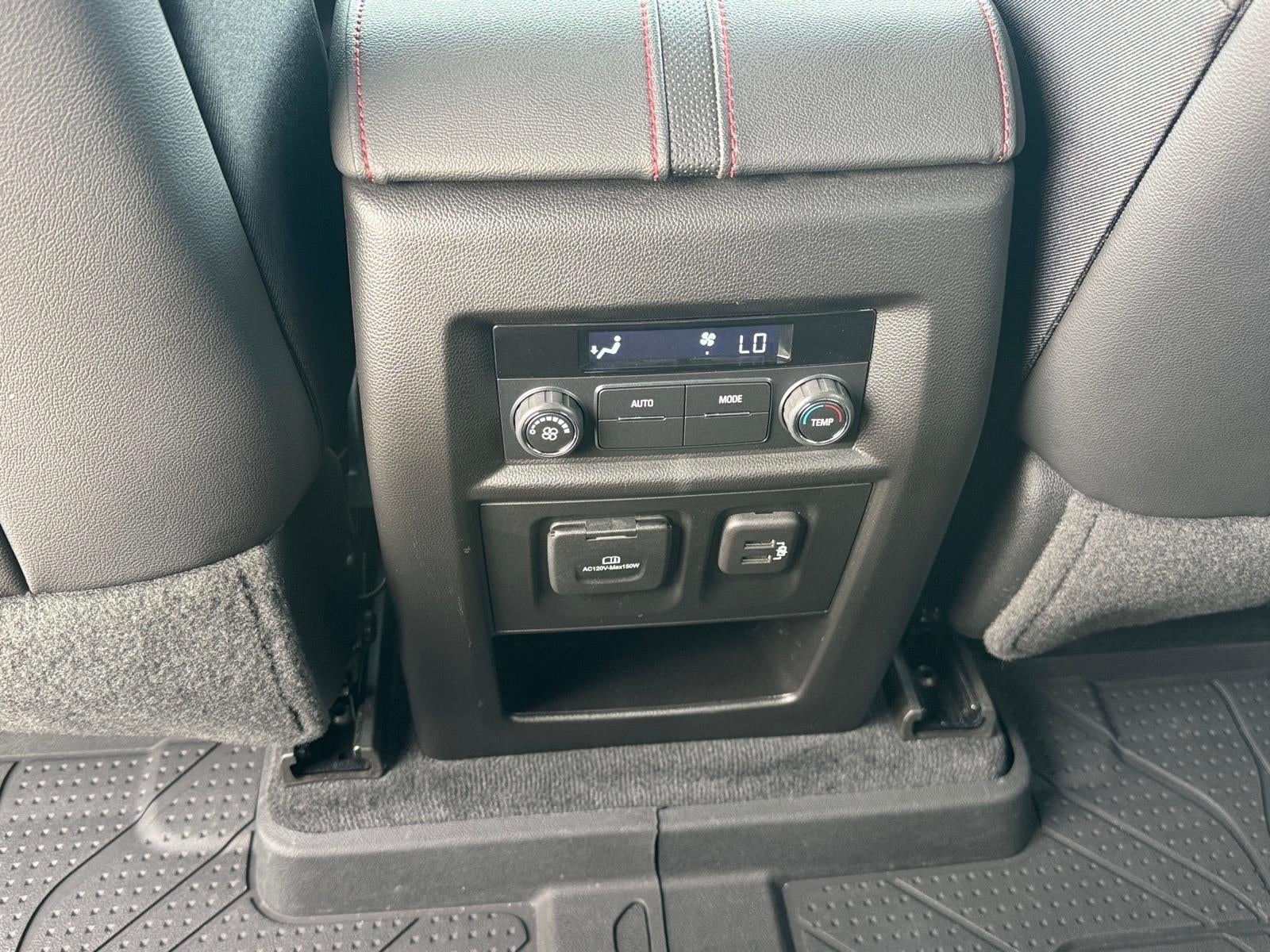 2022 Chevrolet Traverse RS