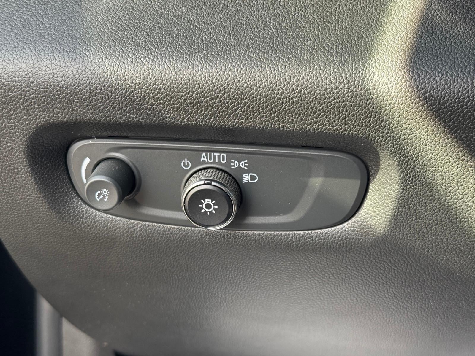 2022 Chevrolet Traverse RS