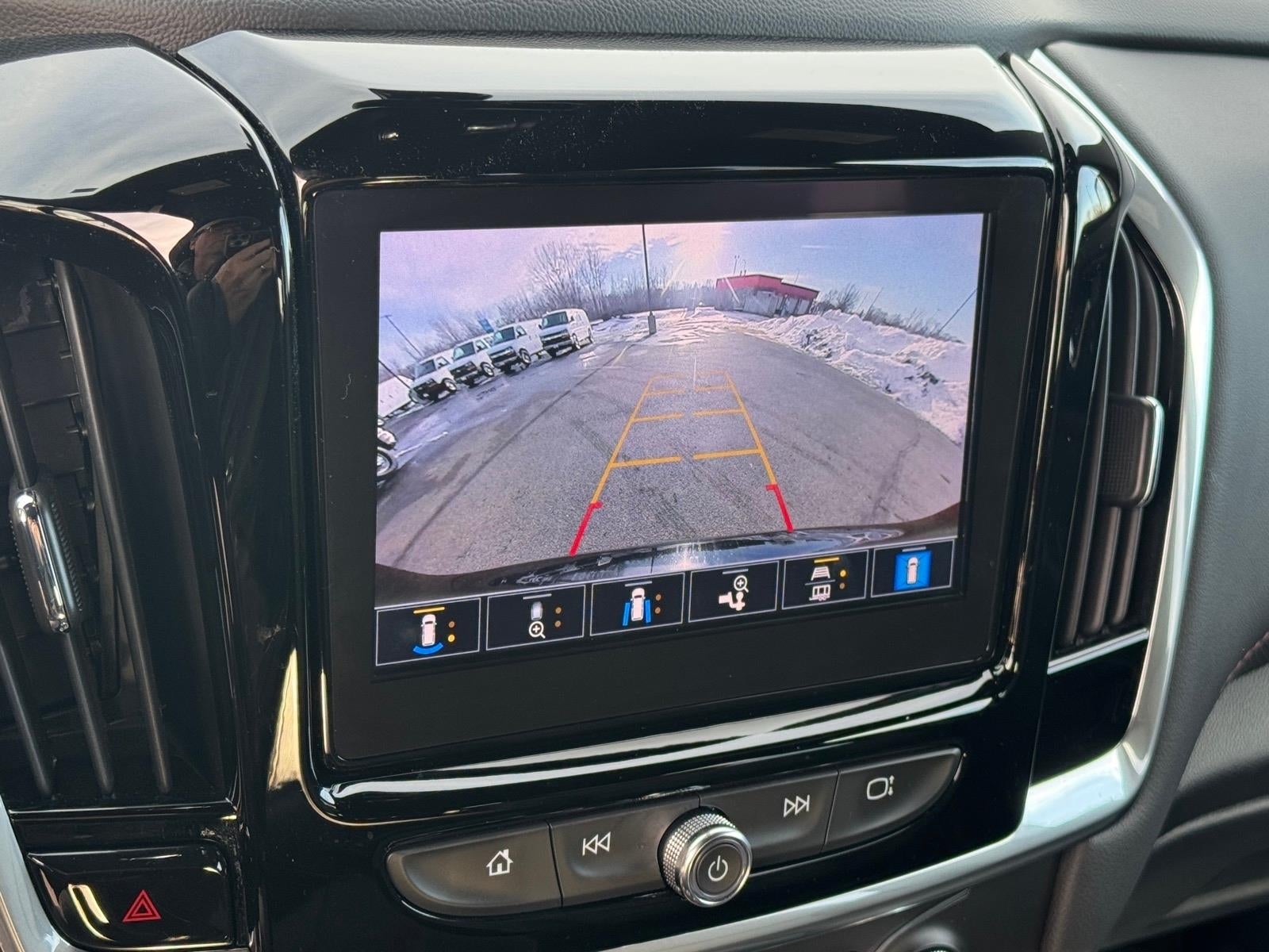 2022 Chevrolet Traverse RS