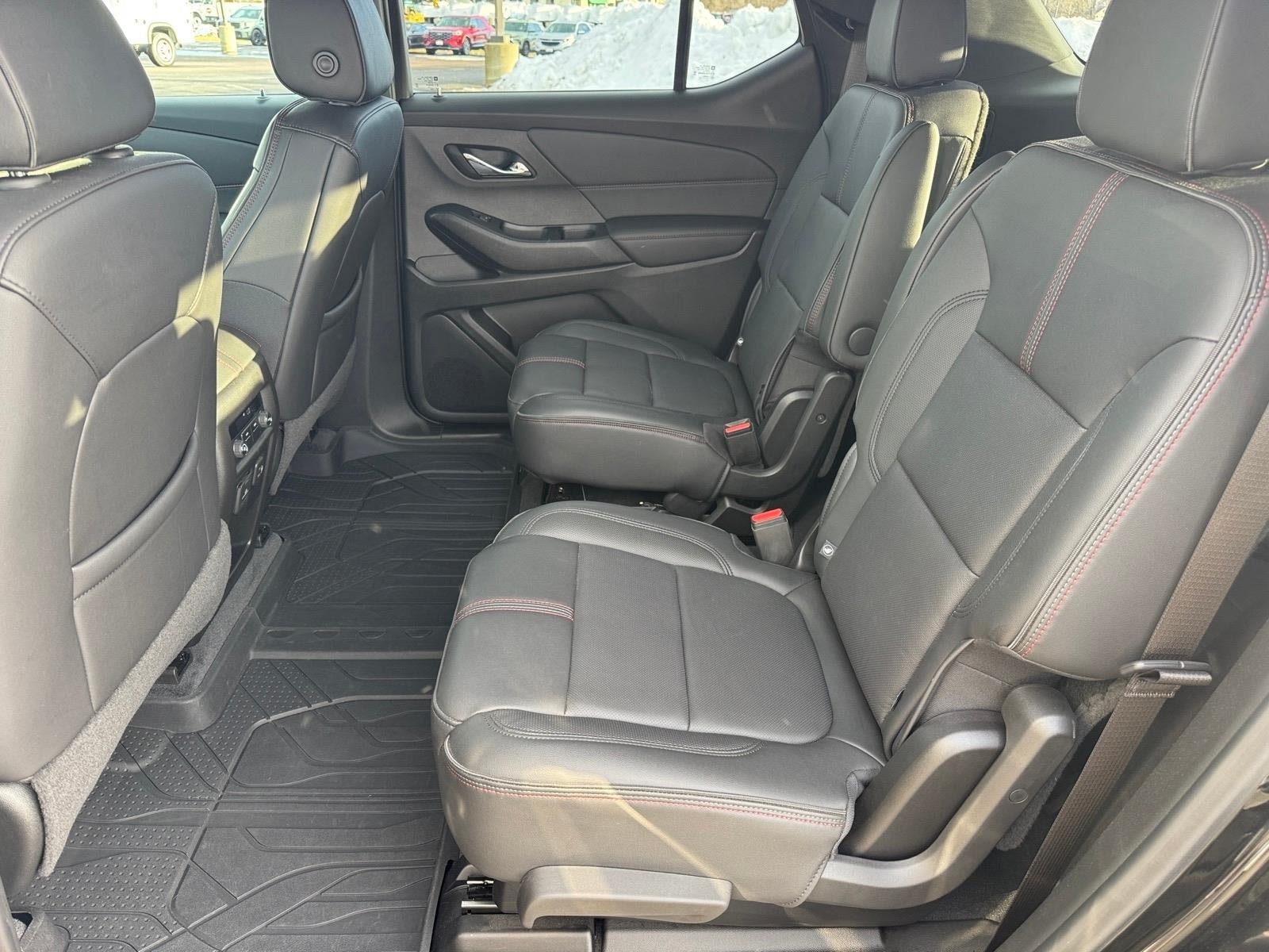 2022 Chevrolet Traverse RS