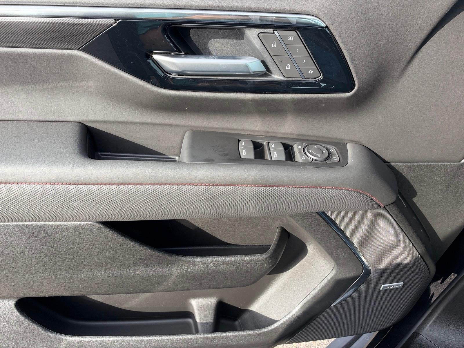 2027 Chevrolet Suburban RST