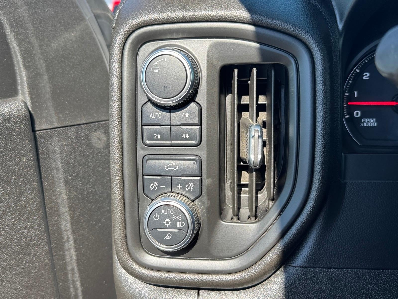 2021 GMC Sierra 2500 HD 4WD Crew Cab Standard Bed