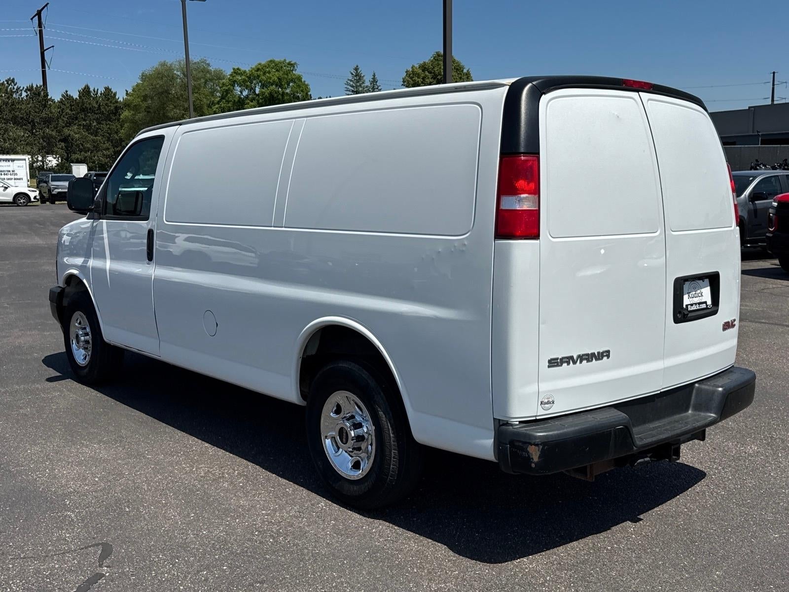 2019 GMC Savana Cargo 2500 Work Van