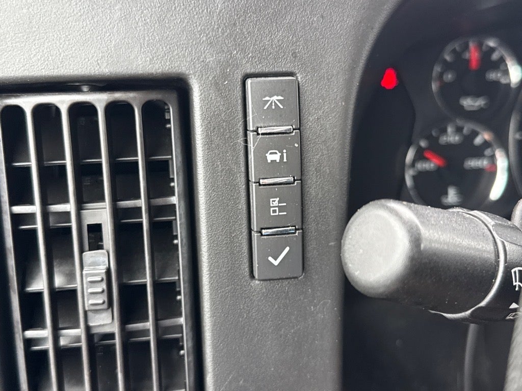 2016 GMC Savana Cargo 3500 Base