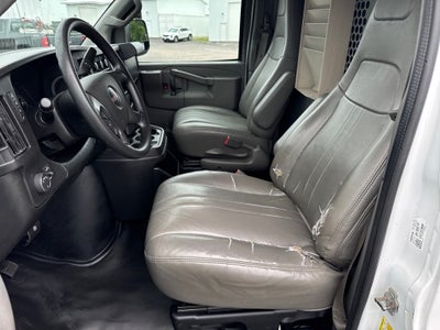 2016 GMC Savana Cargo 3500 Base