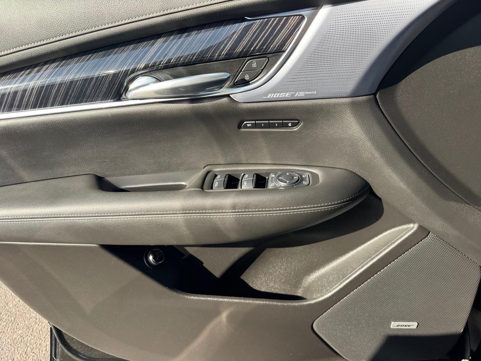 2023 Cadillac XT6 Premium Luxury