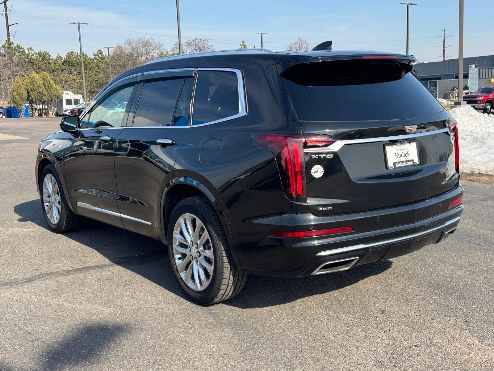 2023 Cadillac XT6 Premium Luxury