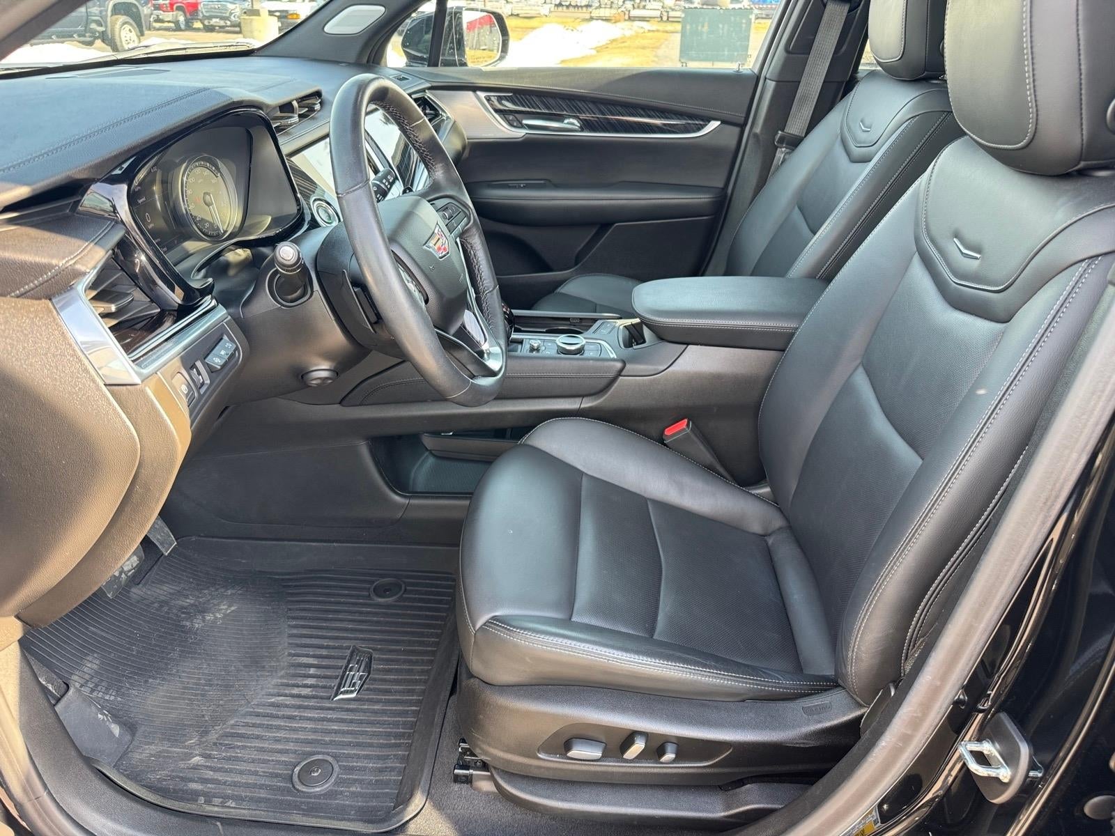 2023 Cadillac XT6 Premium Luxury