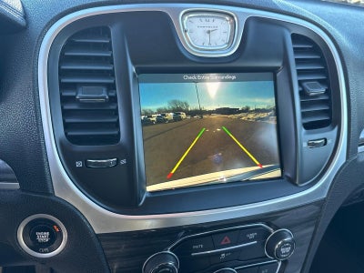 2018 Chrysler 300 Touring