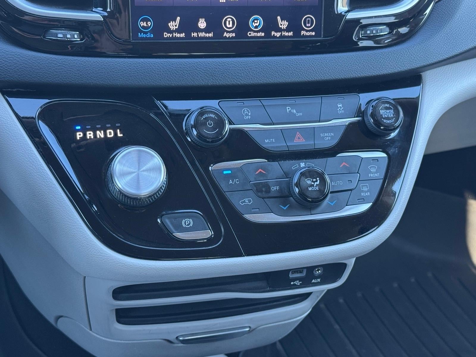 2019 Chrysler Pacifica Touring L