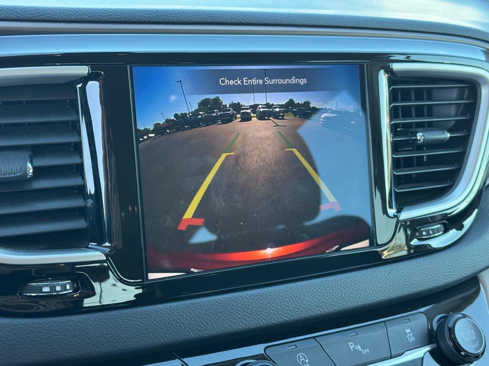 2019 Chrysler Pacifica Touring L