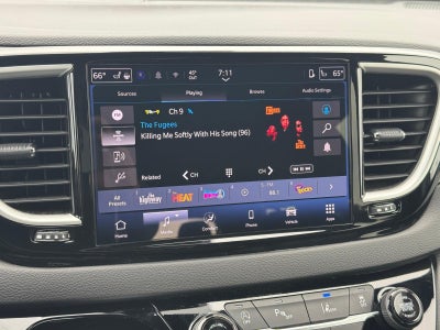 2025 Chrysler Pacifica Select