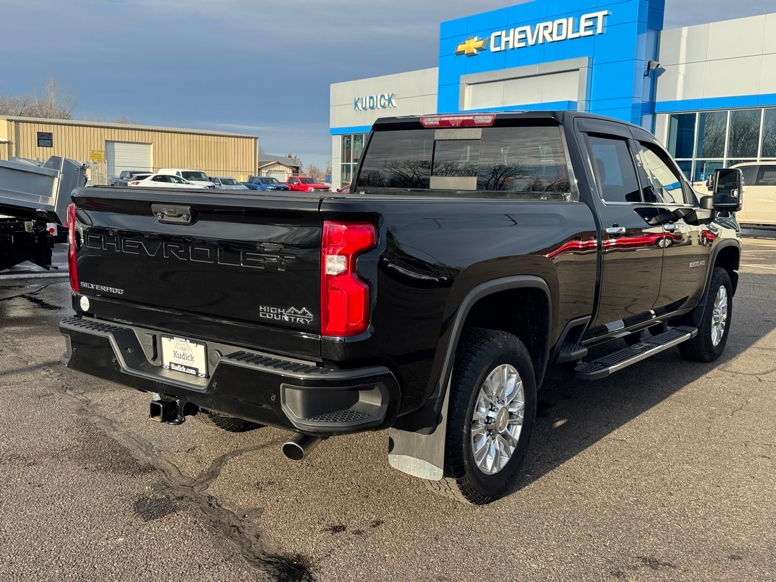 2023 Chevrolet Silverado 3500 HD High Country