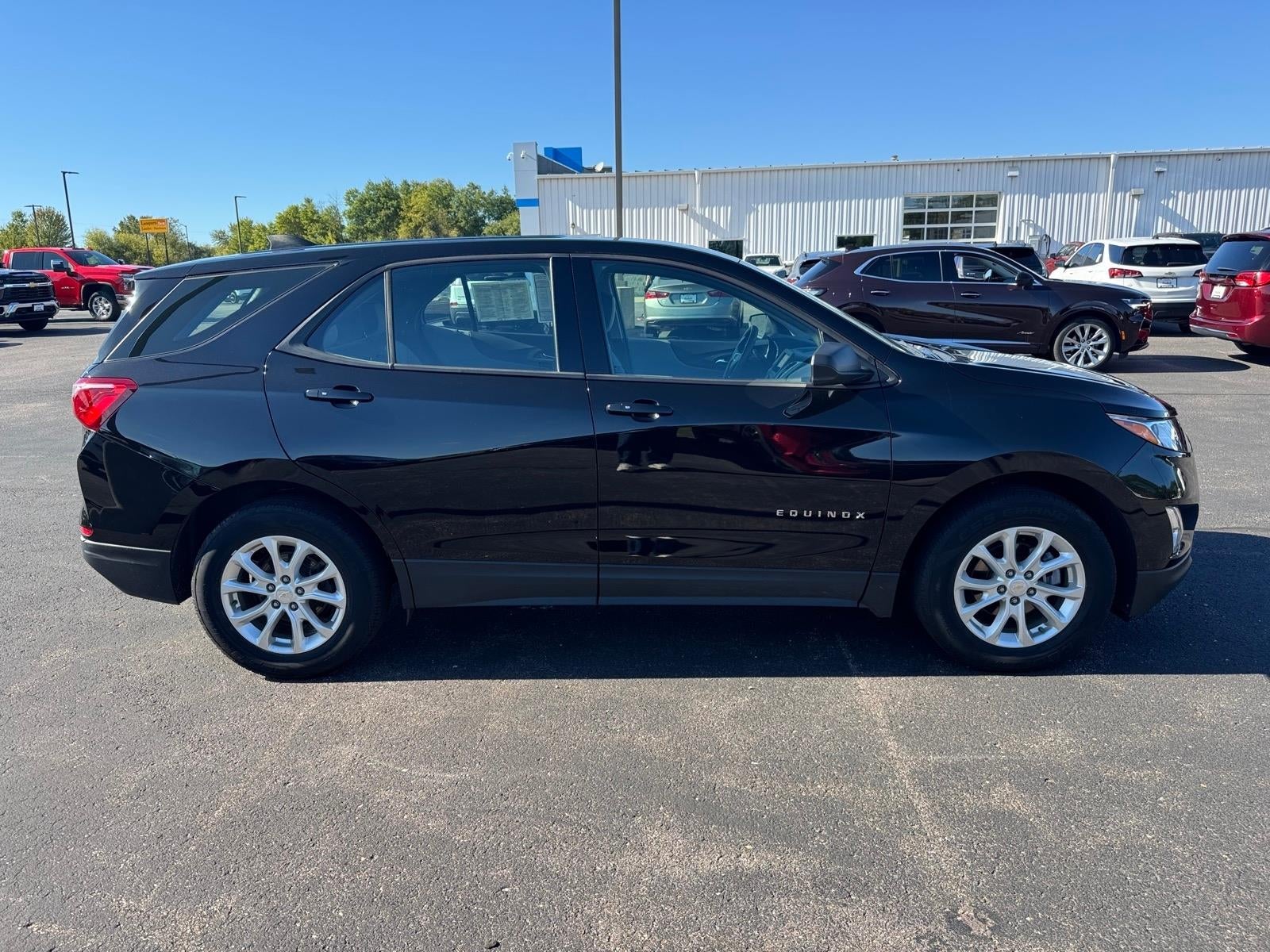 Used 2019 Chevrolet Equinox LS with VIN 2GNAXHEV6K6101466 for sale in Mauston, WI