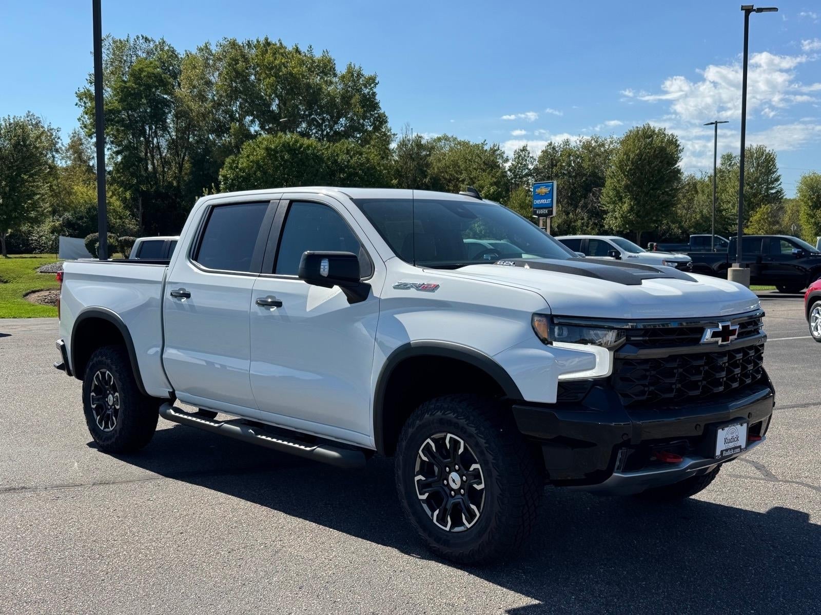 2026 Chevrolet Silverado 1500 ZR2